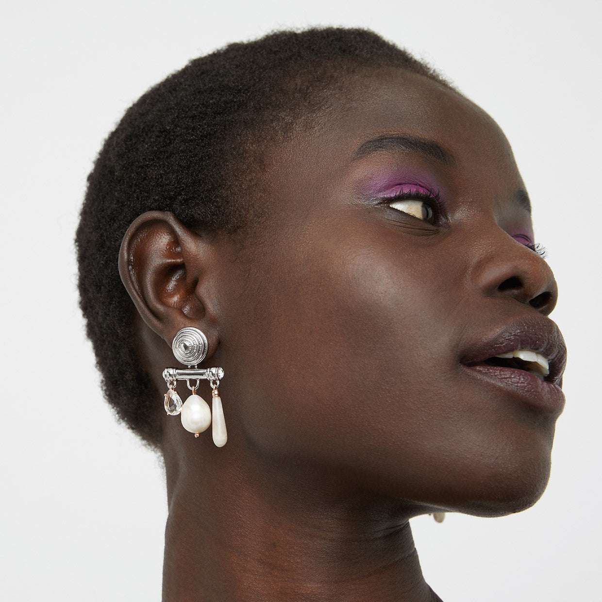 AMULET DROP EARRINGS - Porcelain