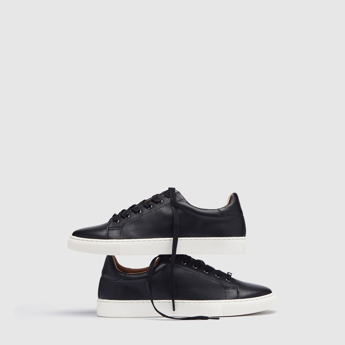 Astro Sneakers - Black