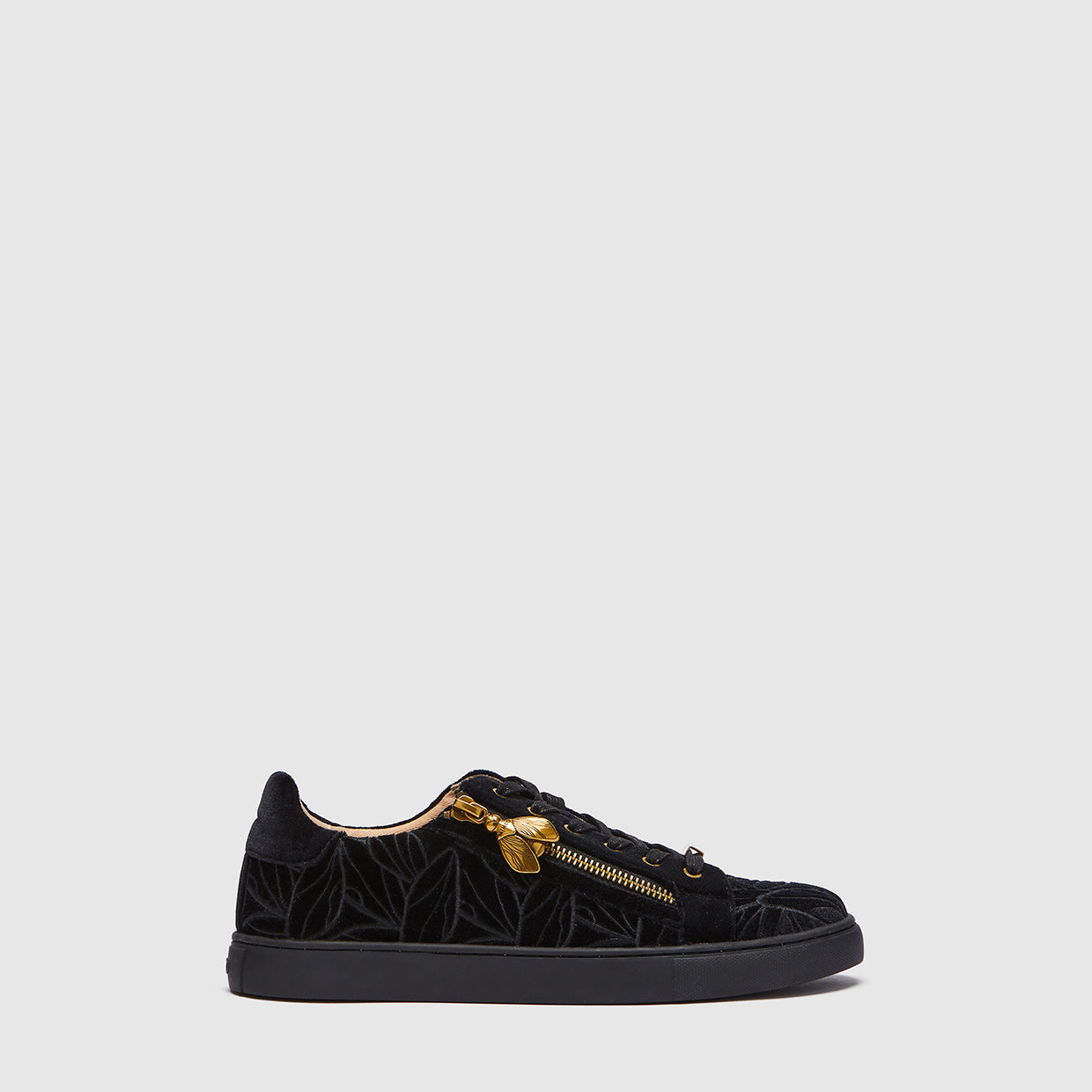 Queen B Sneakers - Black