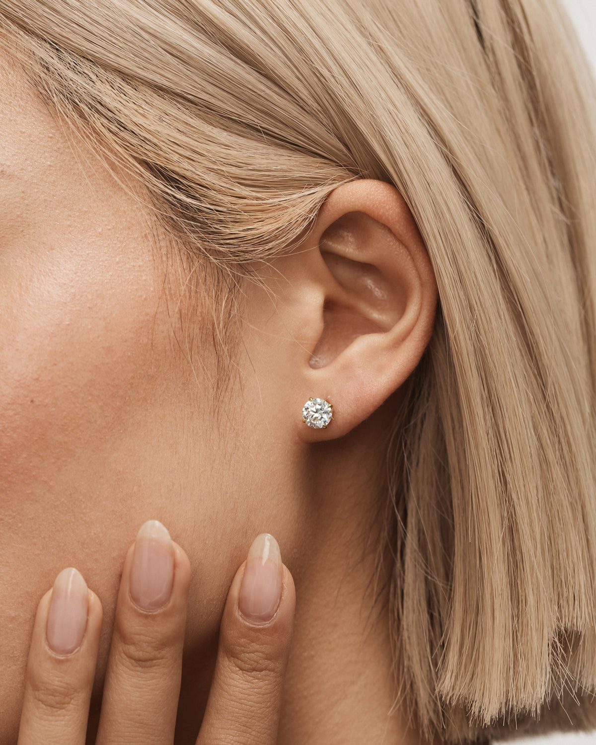 Dia-Mim 1 Carat Stud Earrings - Gold