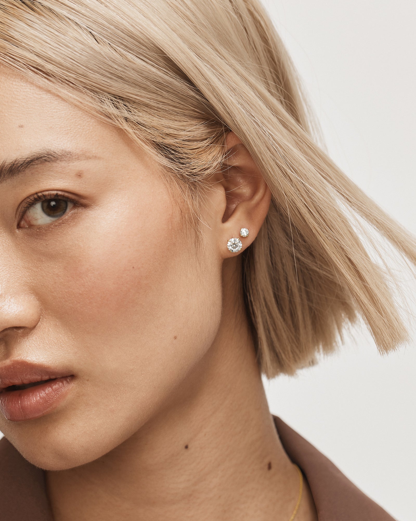 Dia-Mim 1 Carat Stud Earrings - Gold