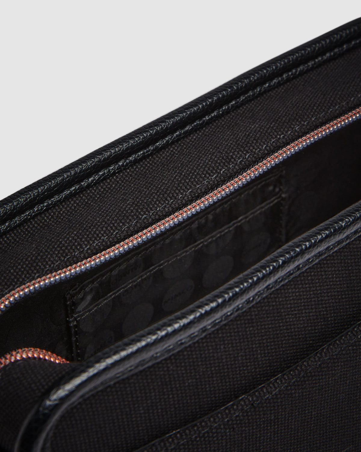 Stevie Crossbody Bag - Black White