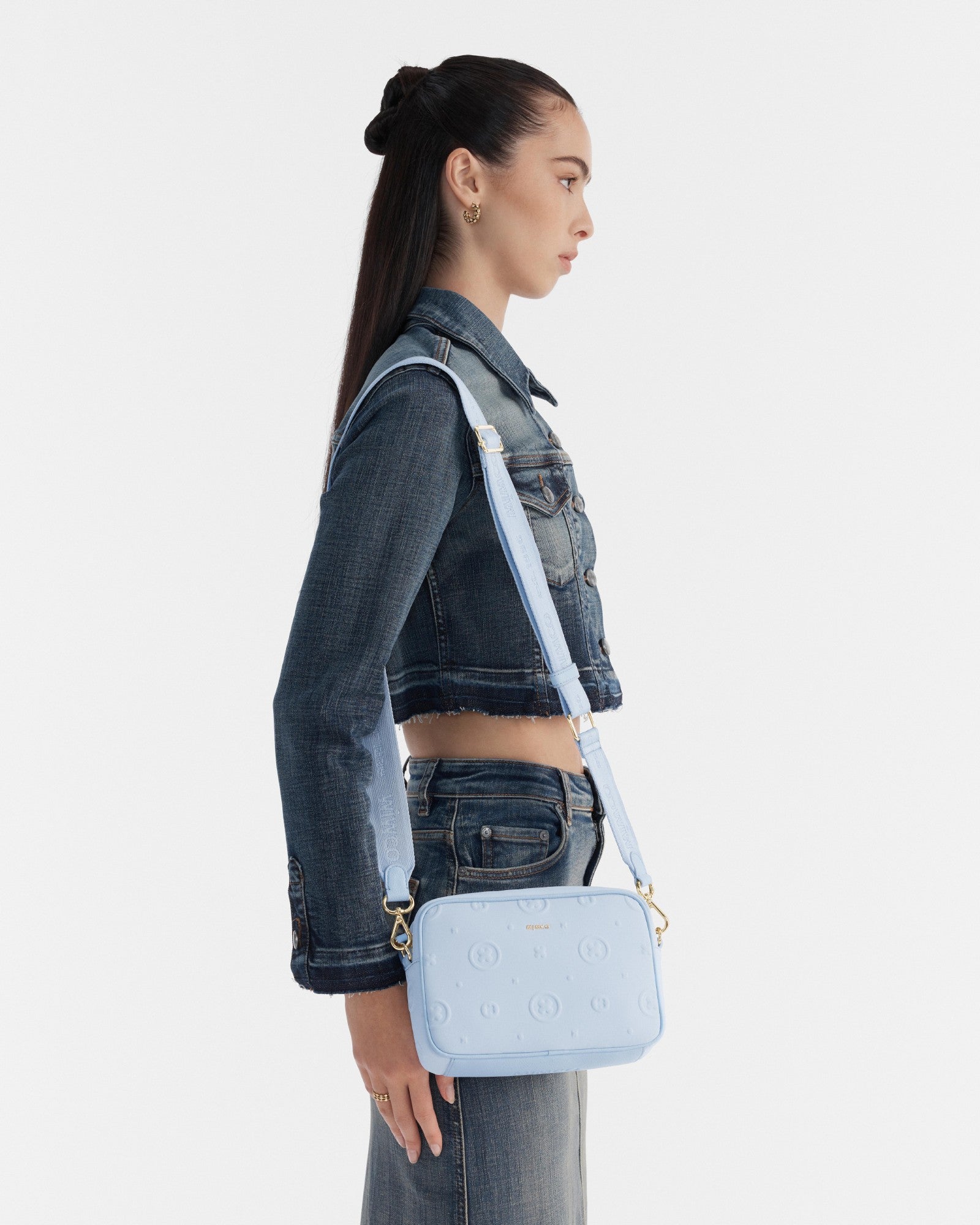 Flashback Neoprene Crossbody Bag - Chalk Blue