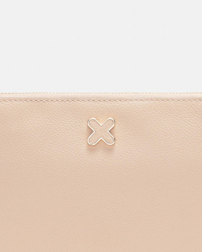 Hendrix Medium Pouch - Almond
