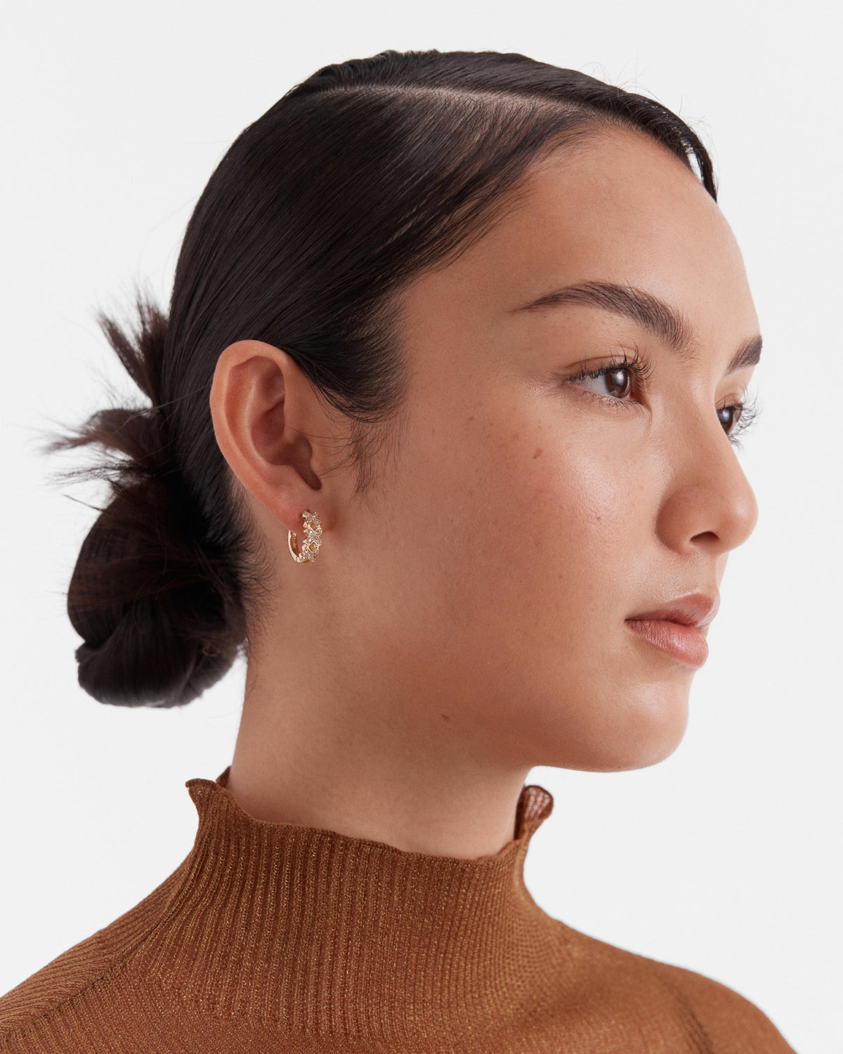 Daydream Huggie Hoop Earrings - Gold