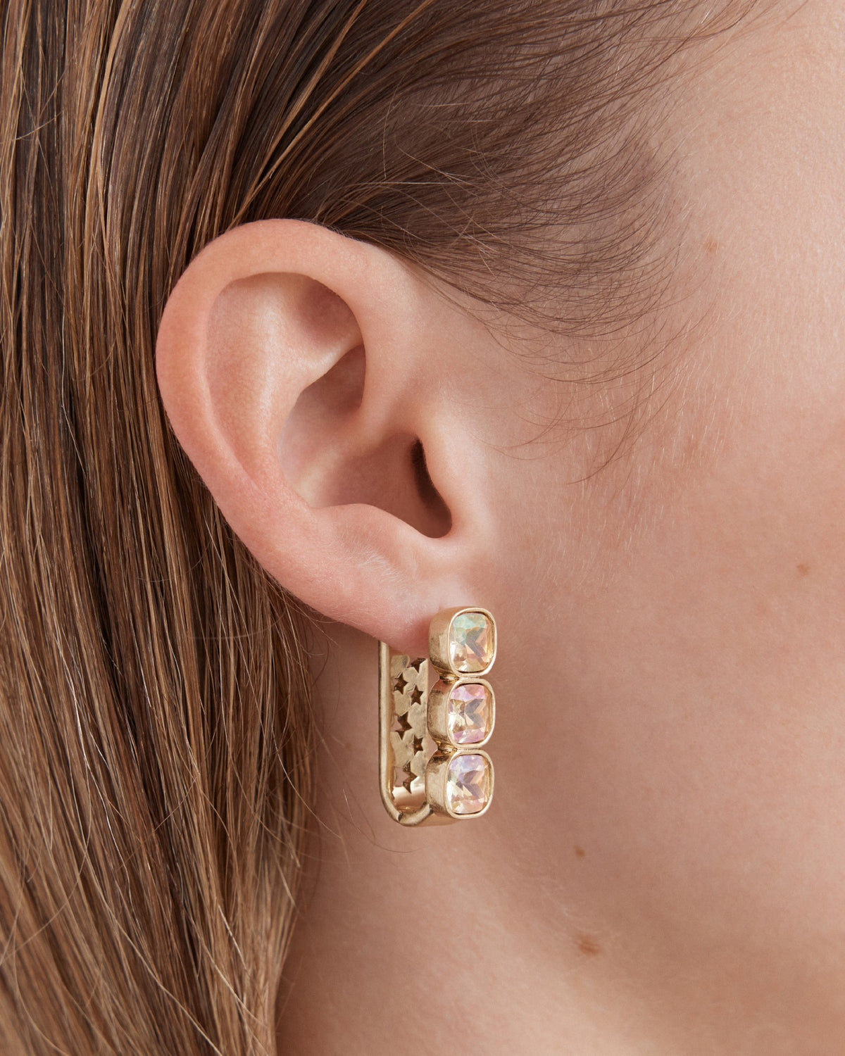 On The Rocks Huggie Hoop Earrings - Gold