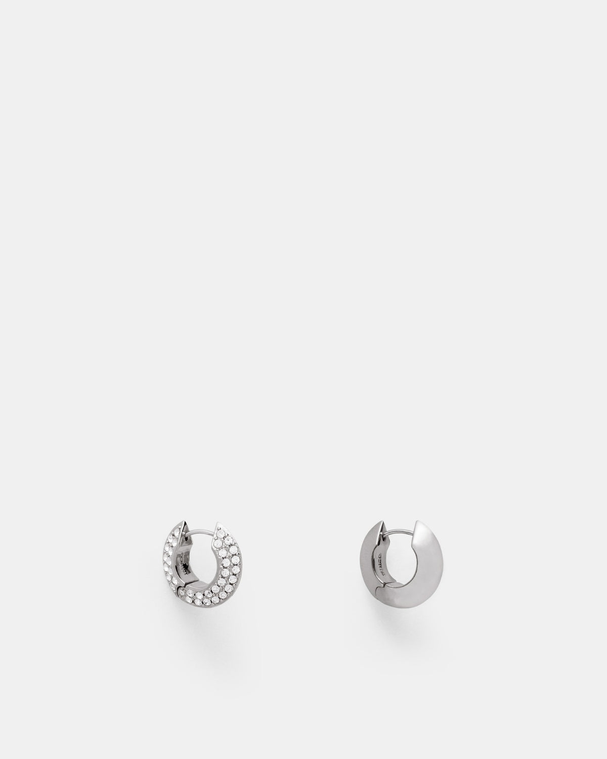 The Edge Hoop Earrings - Silver