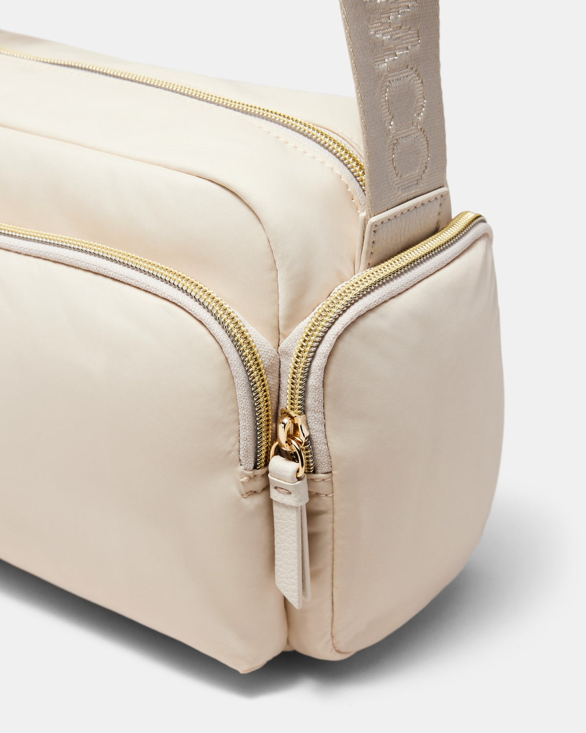 The Stage Crossbody Bag - Vanilla