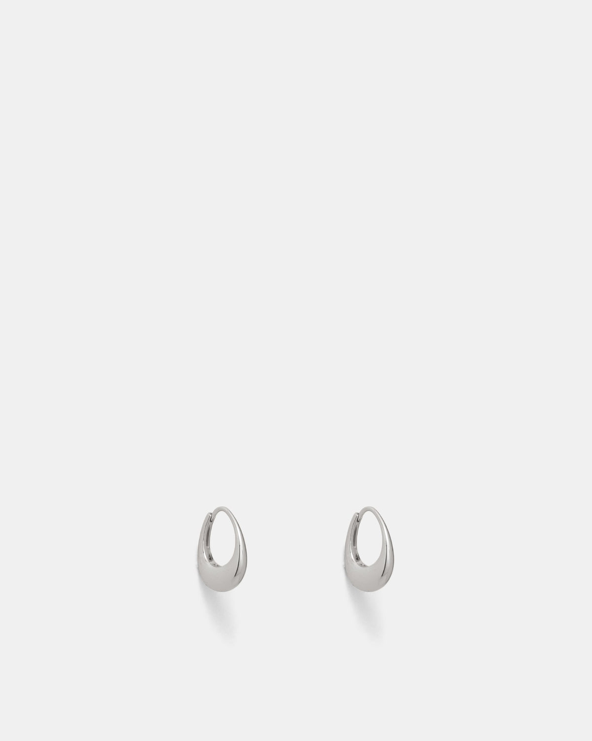 Pelle Hoop Earrings - Silver