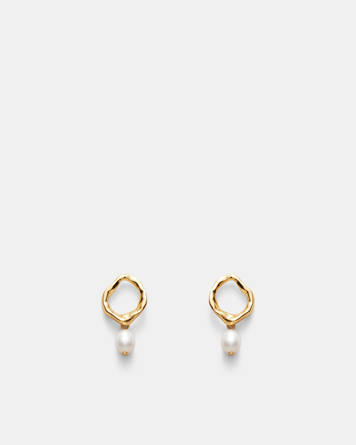 Kaia Pearl Stud Earrings - Gold