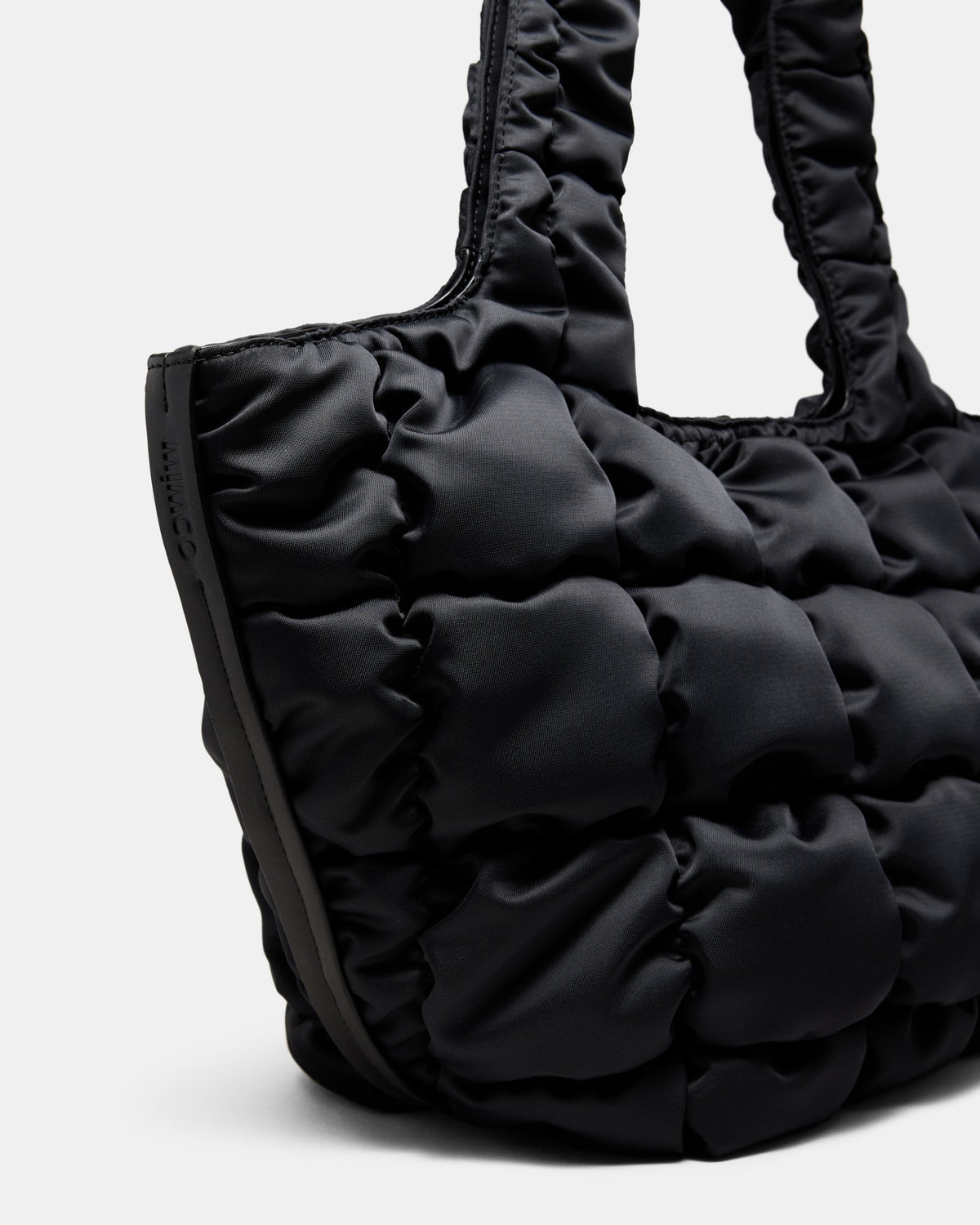 Isadora Quilted Tote Bag - Black Light Gold