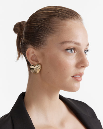 En Pointe Heart Stud Earrings - Gold