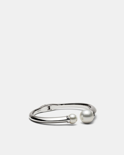 En Pointe Pearl Bangle - Silver