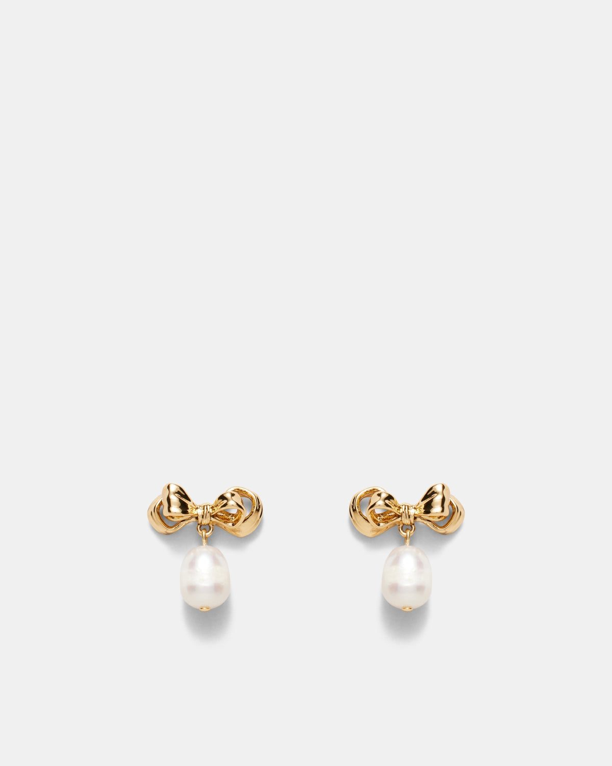 Darcys Bow Pearl Earrings - Gold
