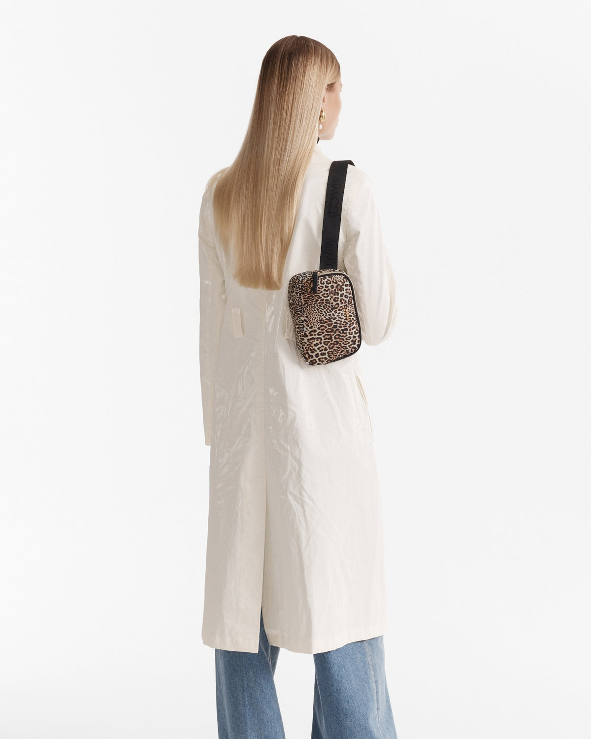 The Stage Sling Bag - Leopard