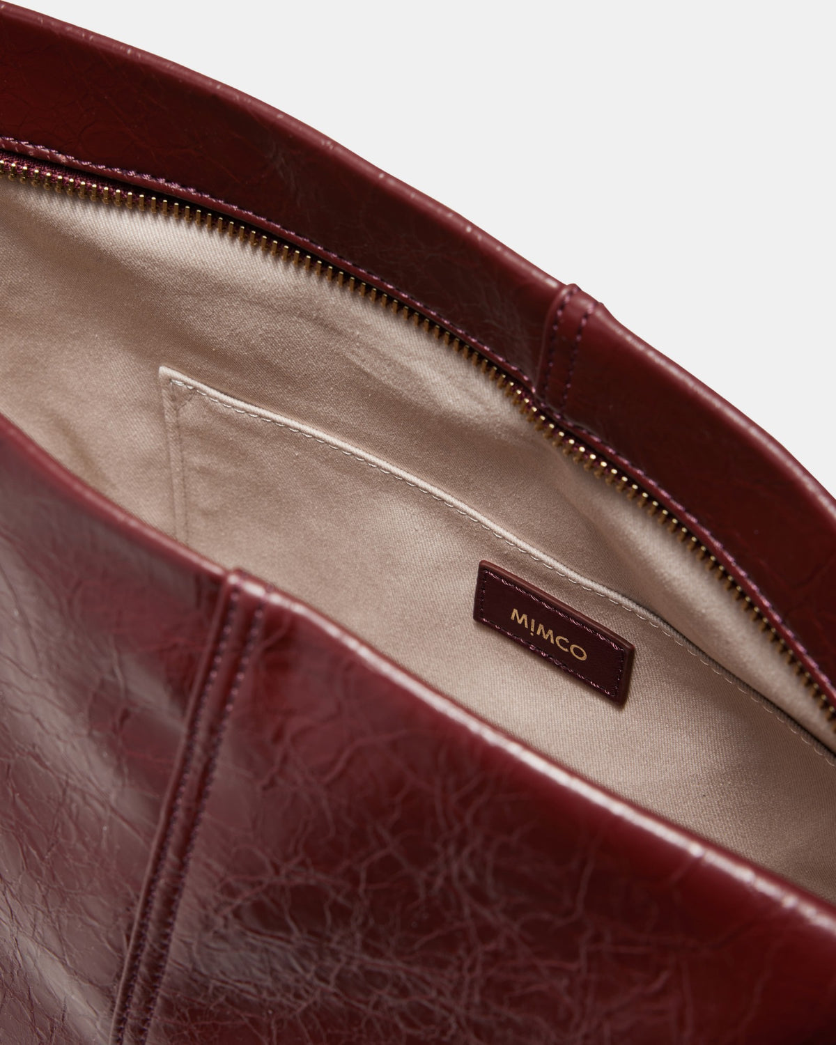Lens Bucket Bag - Rouge Noir
