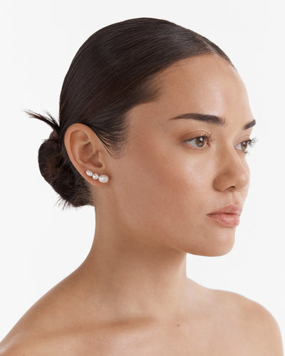 Mila Pearl Stud Earrings - Gold