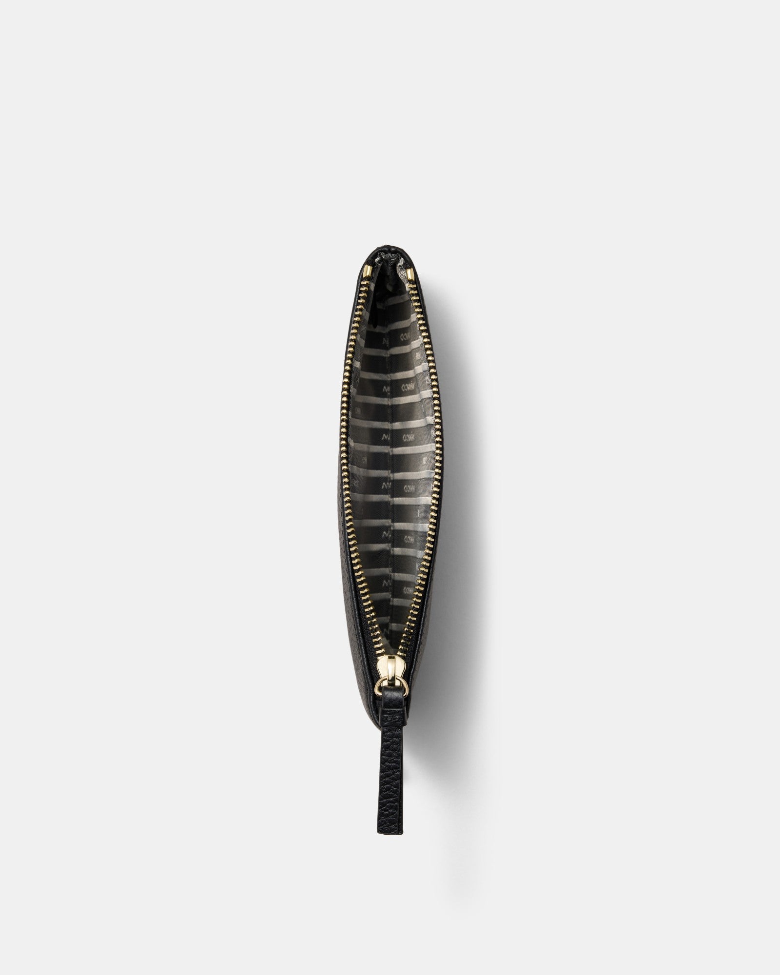 Bay Medium Pouch - Black