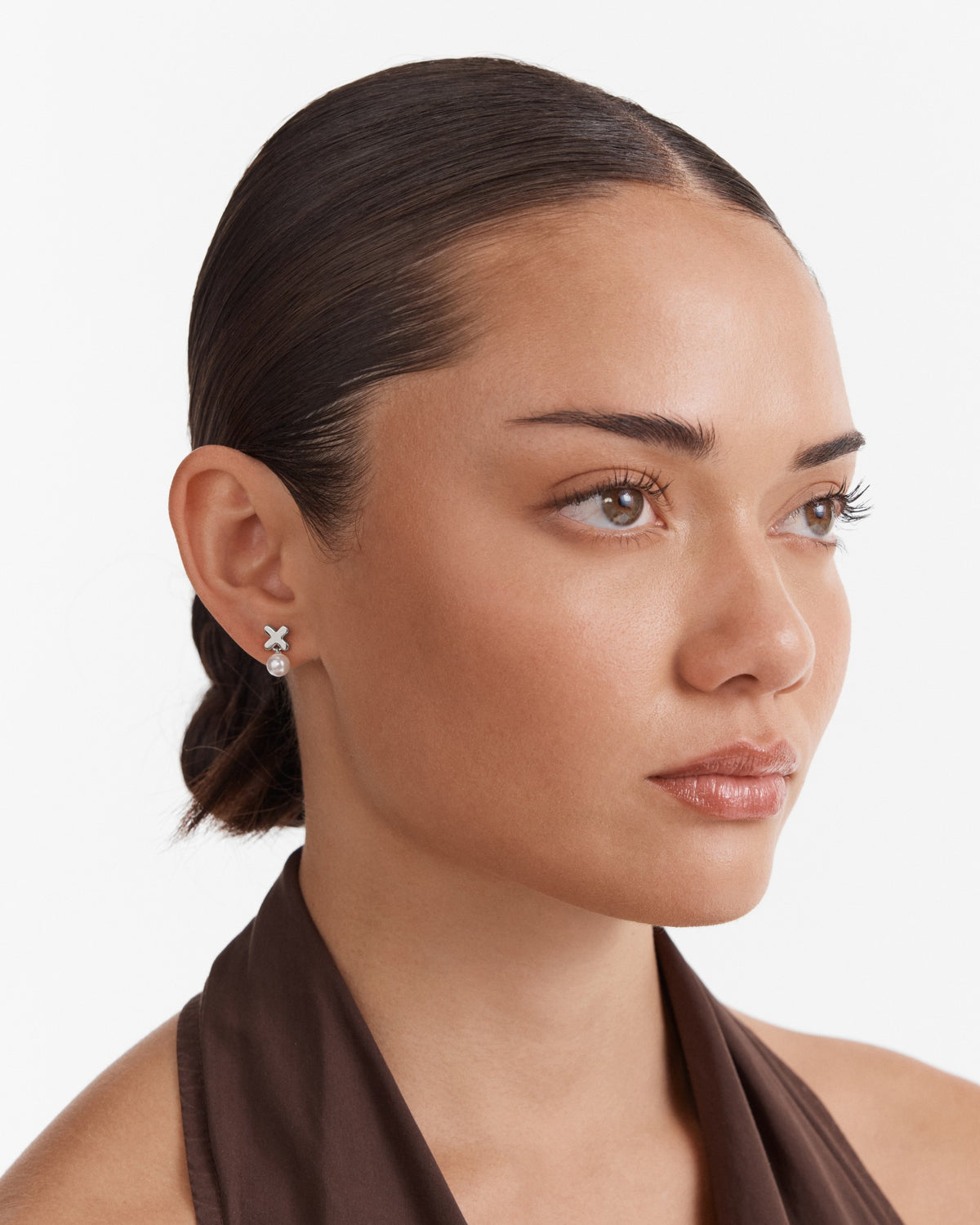 Essense Pearl Stud Earrings - Silver