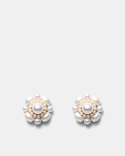 Romance Pearl Stud Earrings - Pearl