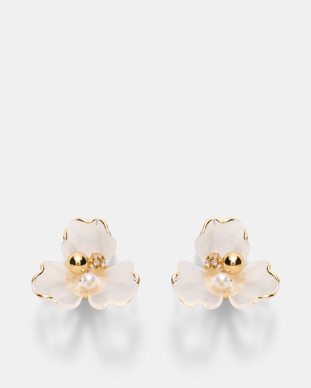 Floweret Stud Earrings - Pearl