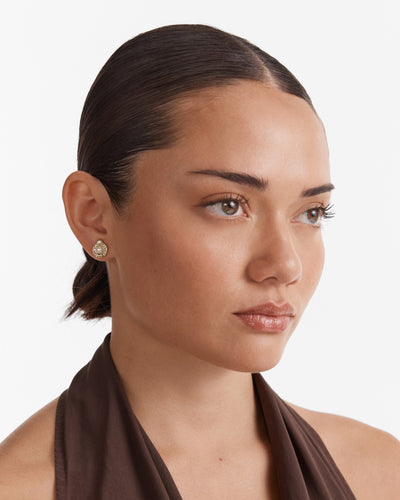 Encanto Pearl Stud Earrings - Gold