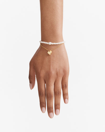 Lovely Toggle Bracelet - Gold