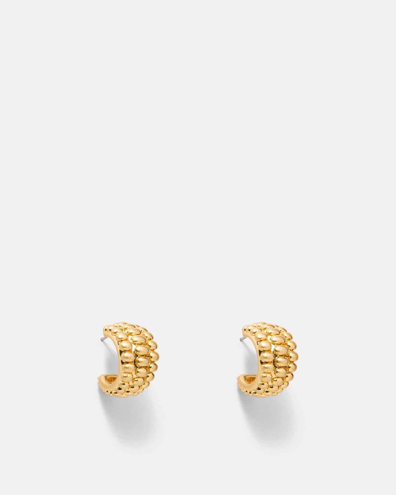Ultimatum Huggie Hoop Earrings - Gold