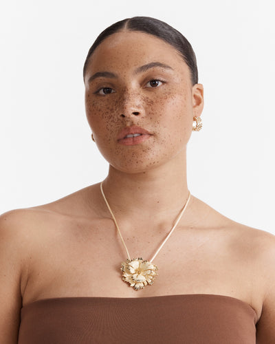 Eternal Beauty Necklace - Buttermilk