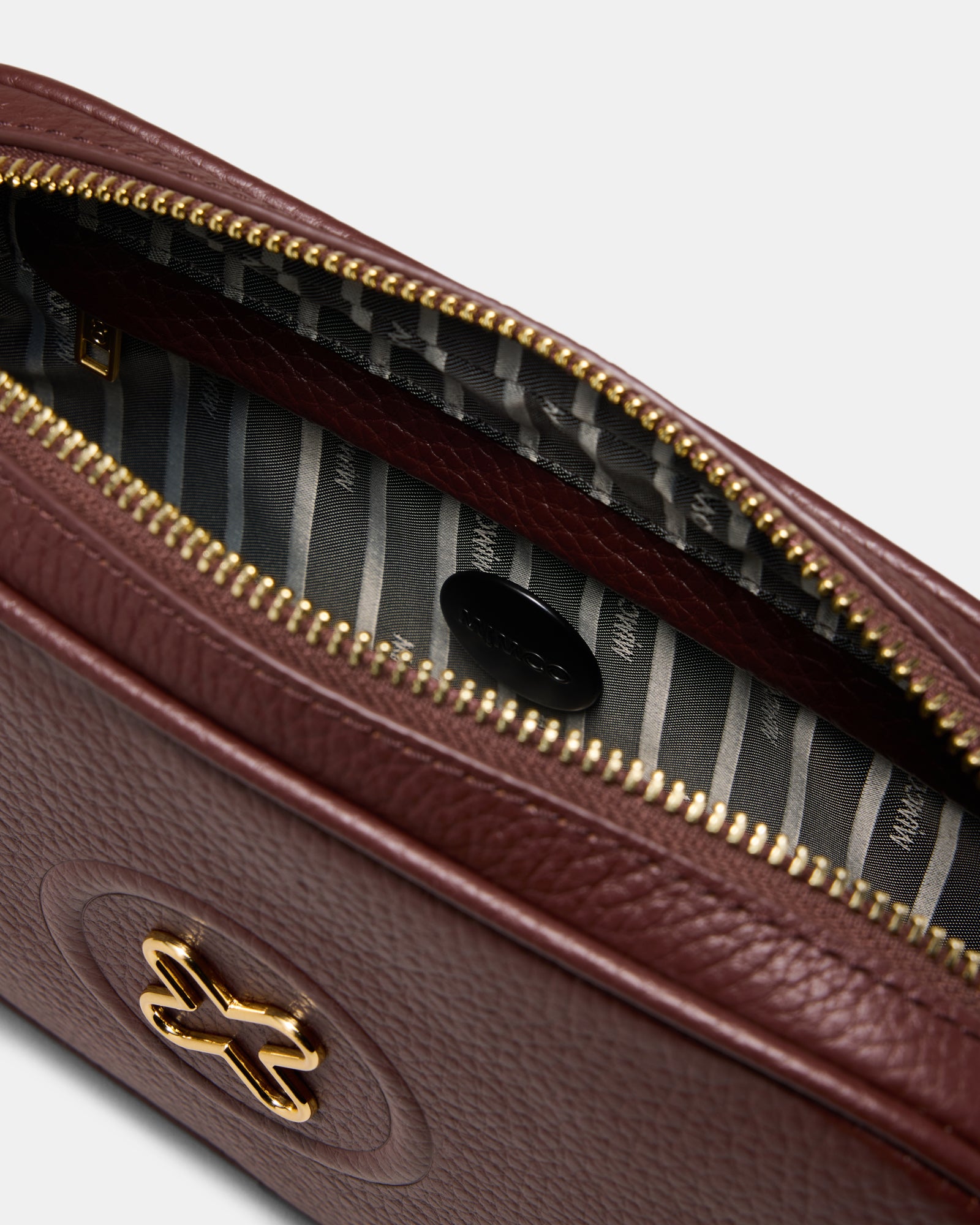 Bay Camera Pouch - Mahogany
