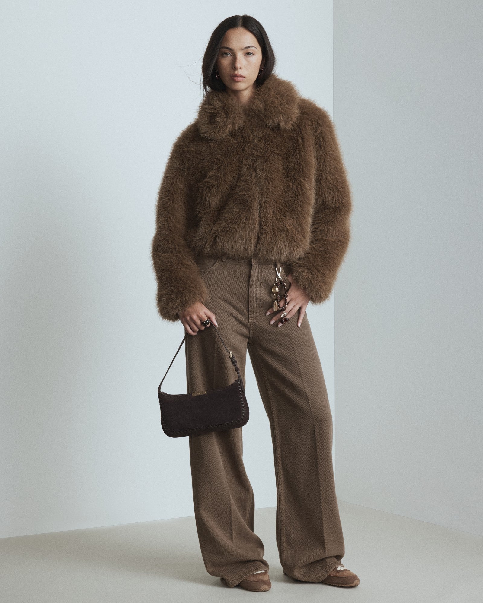 Cove Slim Shoulder Bag - Bitter Chocolate