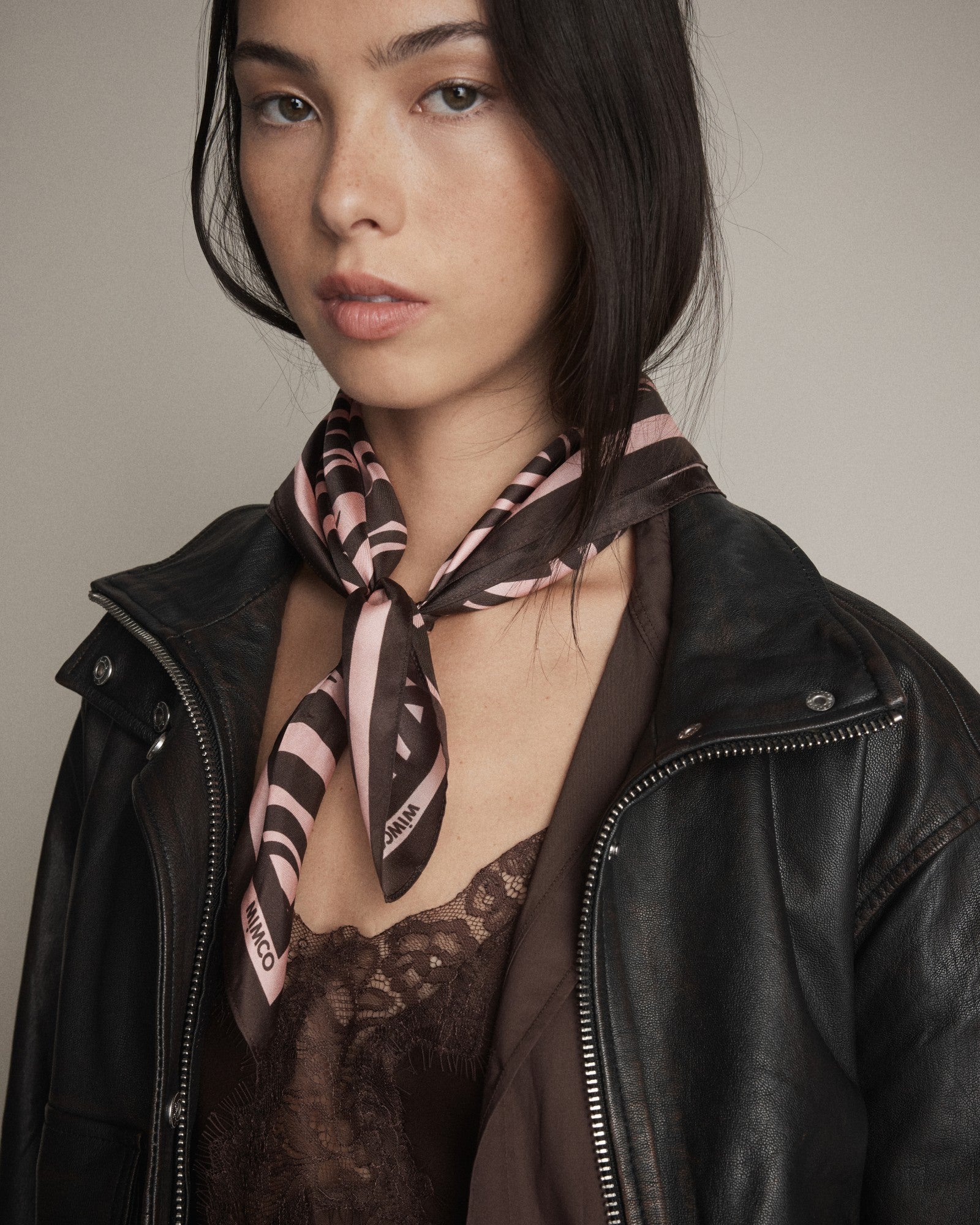 Zeleie Square Scarf - Multicolour
