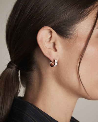 Enamour Huggie Earrings - Vanilla