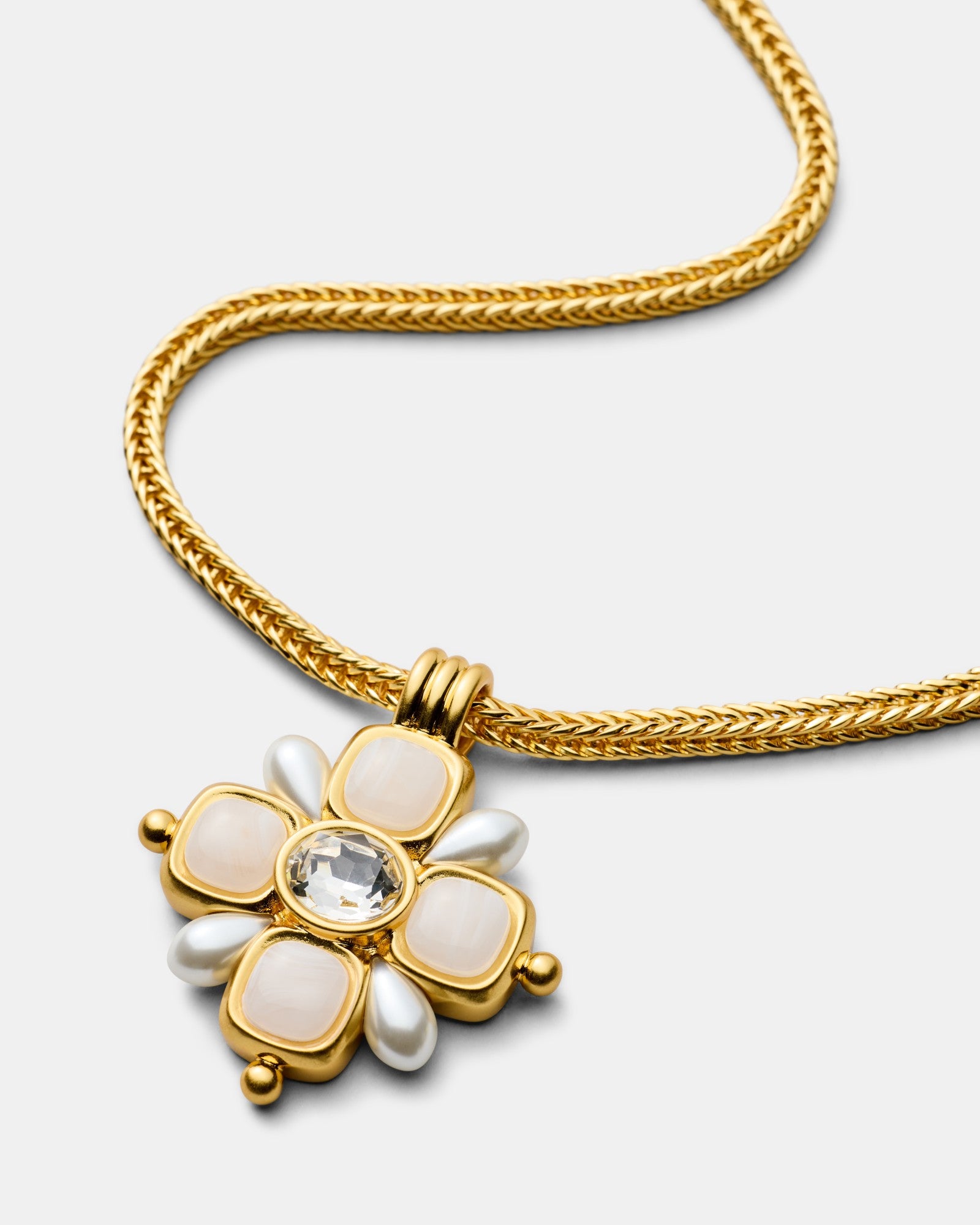 Liora Necklace - Pearl