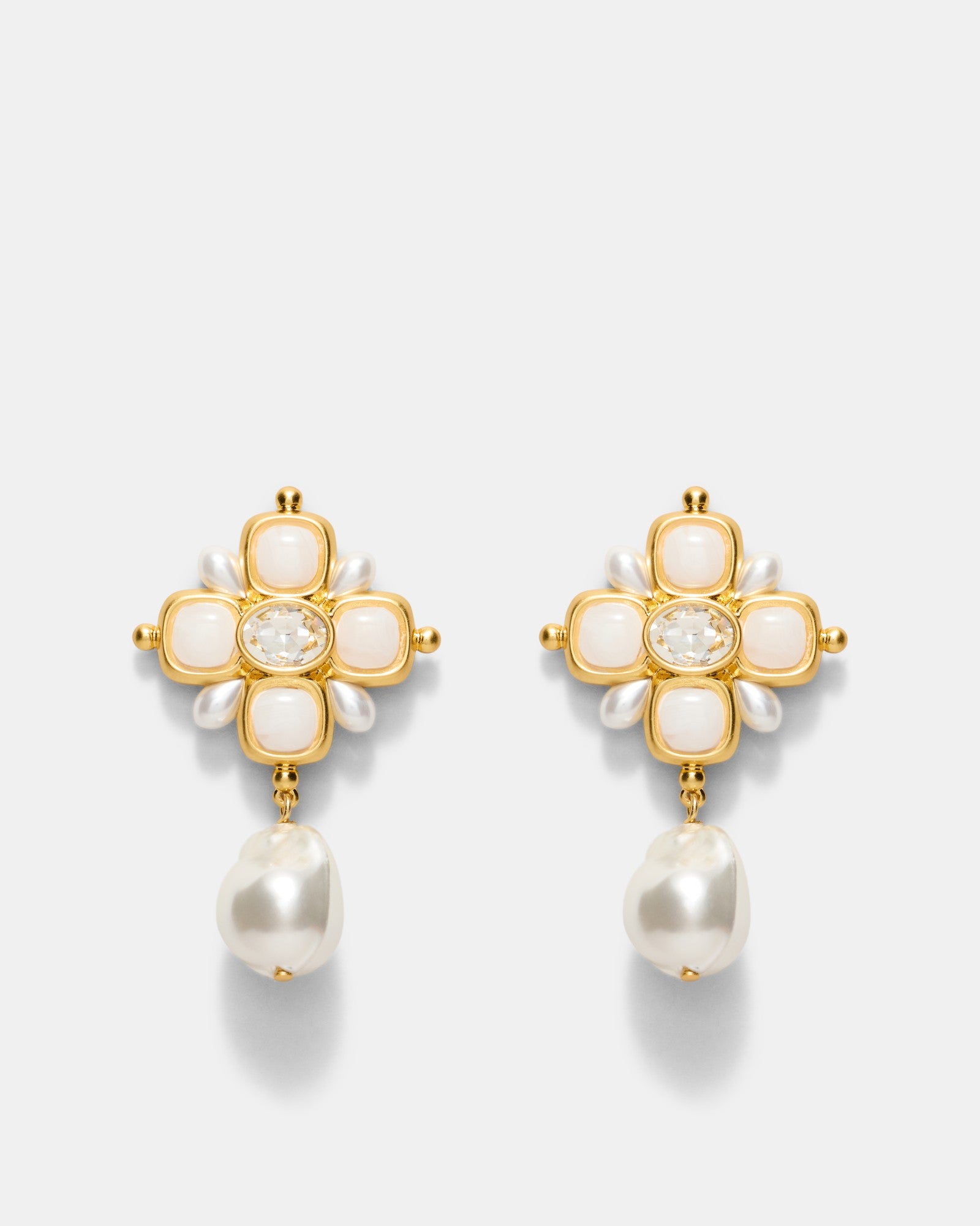Liora Drop Earrings - Pearl
