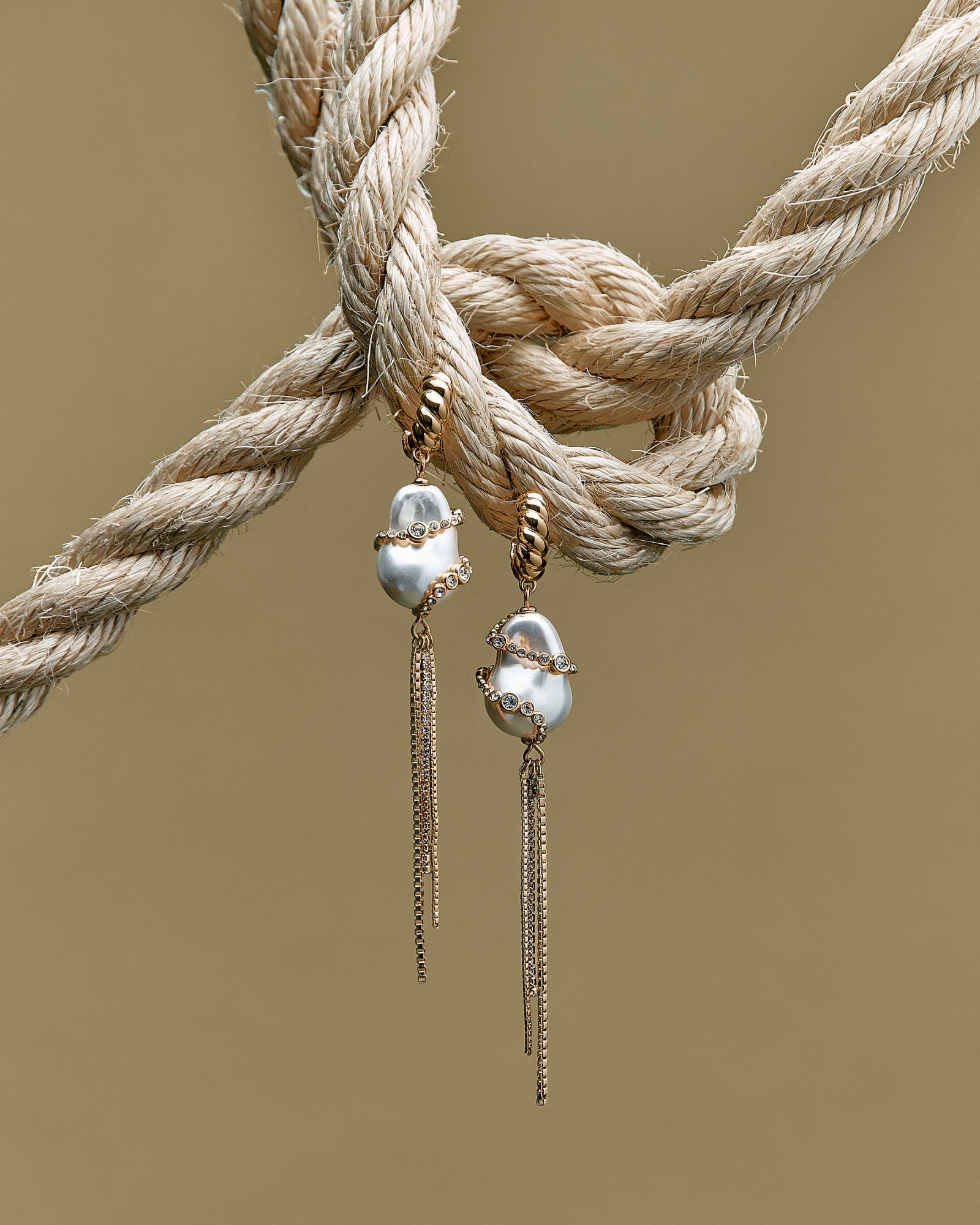Enlace Earrings