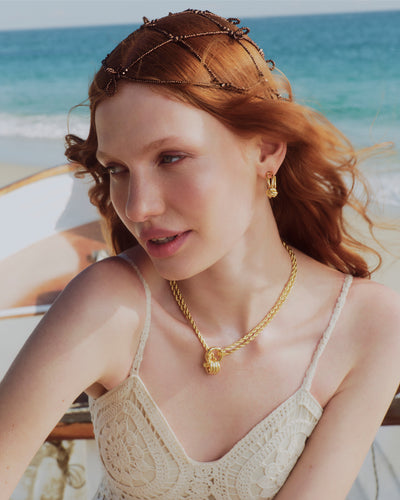 In Knots Necklace